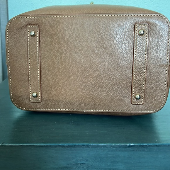 Dooney & Bourke Taupe Pebblle Leather Purse - Picture 7 of 16
